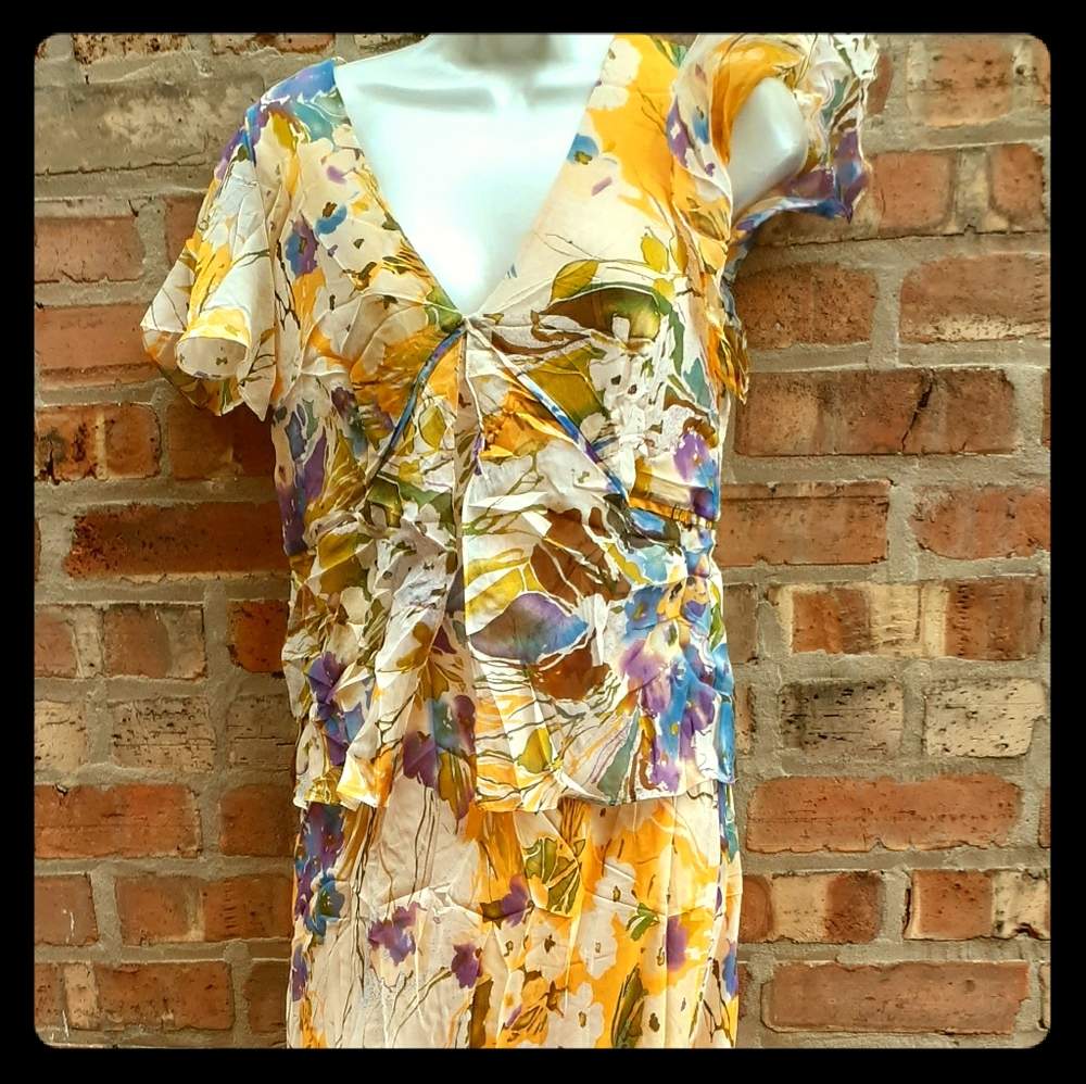 Vintage 100% SILK FLORAL ADRIENNE PAPELL DRESS